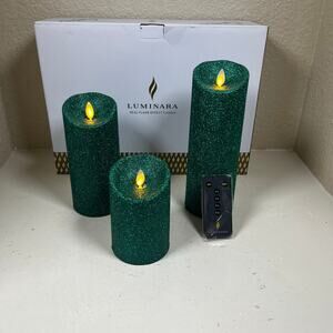 Luminara Flameless Moving Wick Pillar Candles w/remote -set of 3 -green glitter